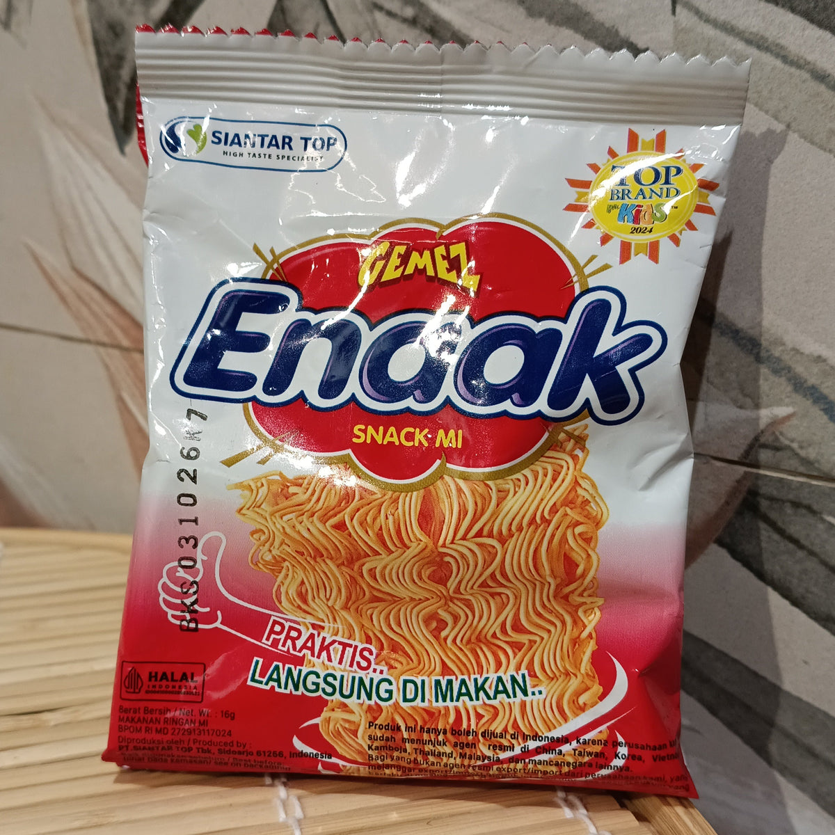 Siantar Top Enak Gemez 16 g. سيانتار توب ديليشوس آند ديليشوس 16 غرام