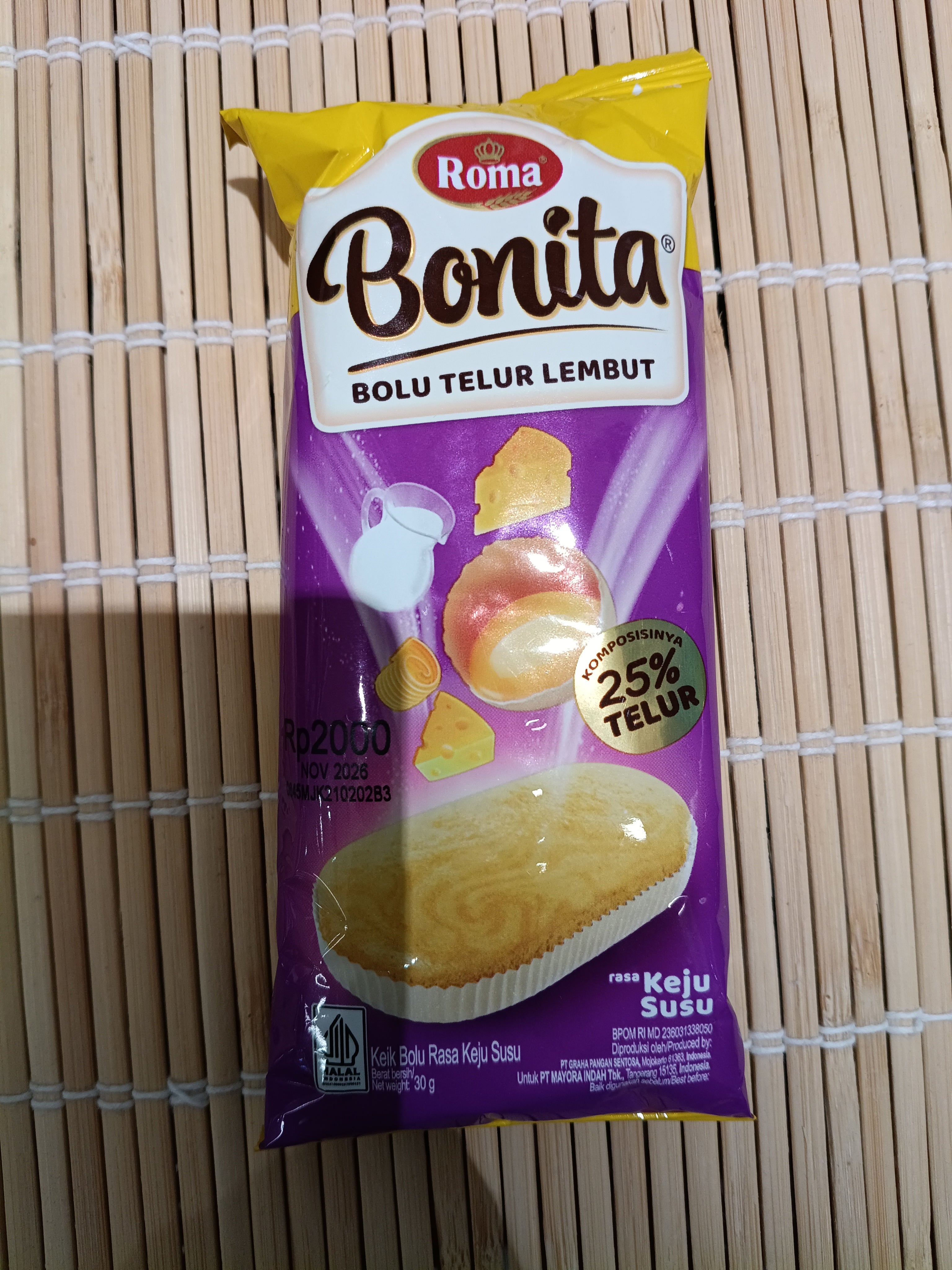 Roma Bonita Bolu Telur Keju Susu 30gr. كيكة إسفنجية بالحليب والجبن والبيض من روما بونيتا 30 غرام