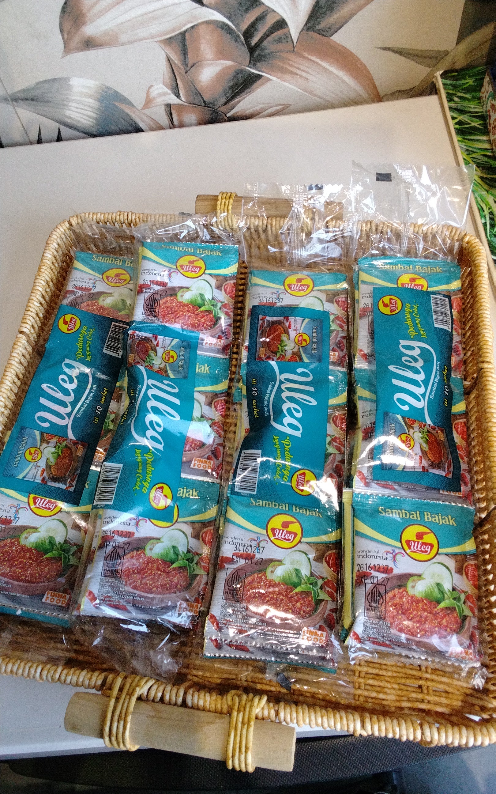 Uleg Sambal Bajak 10x18g. مسحوق طحن باجاك سامبال 10x18 جرام