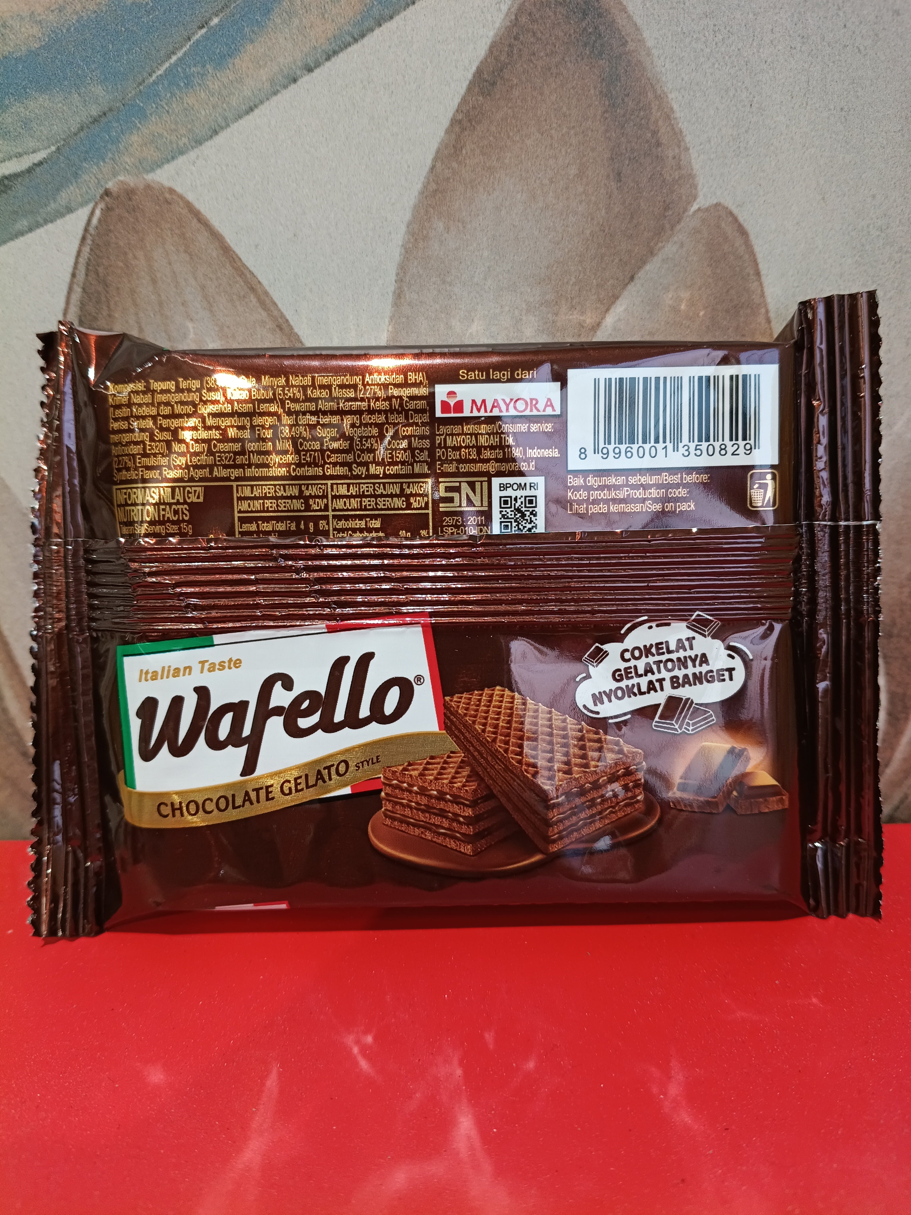 Wafello Wafer Chocolate Gelato 38g. آيس كريم وافيللو بالشوكولاتة والرقائق 38 غرام