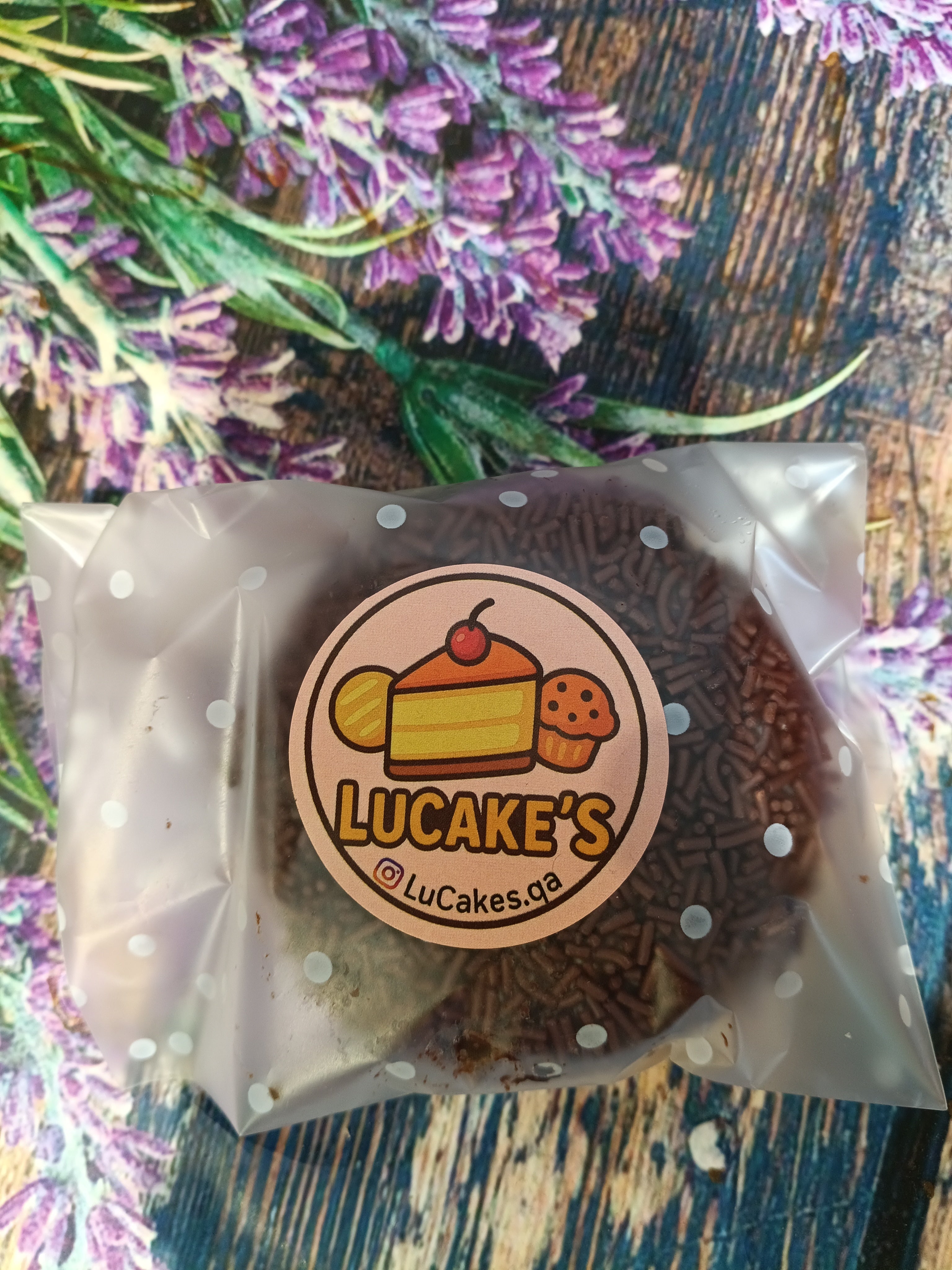 Lucake's Donut Coklat